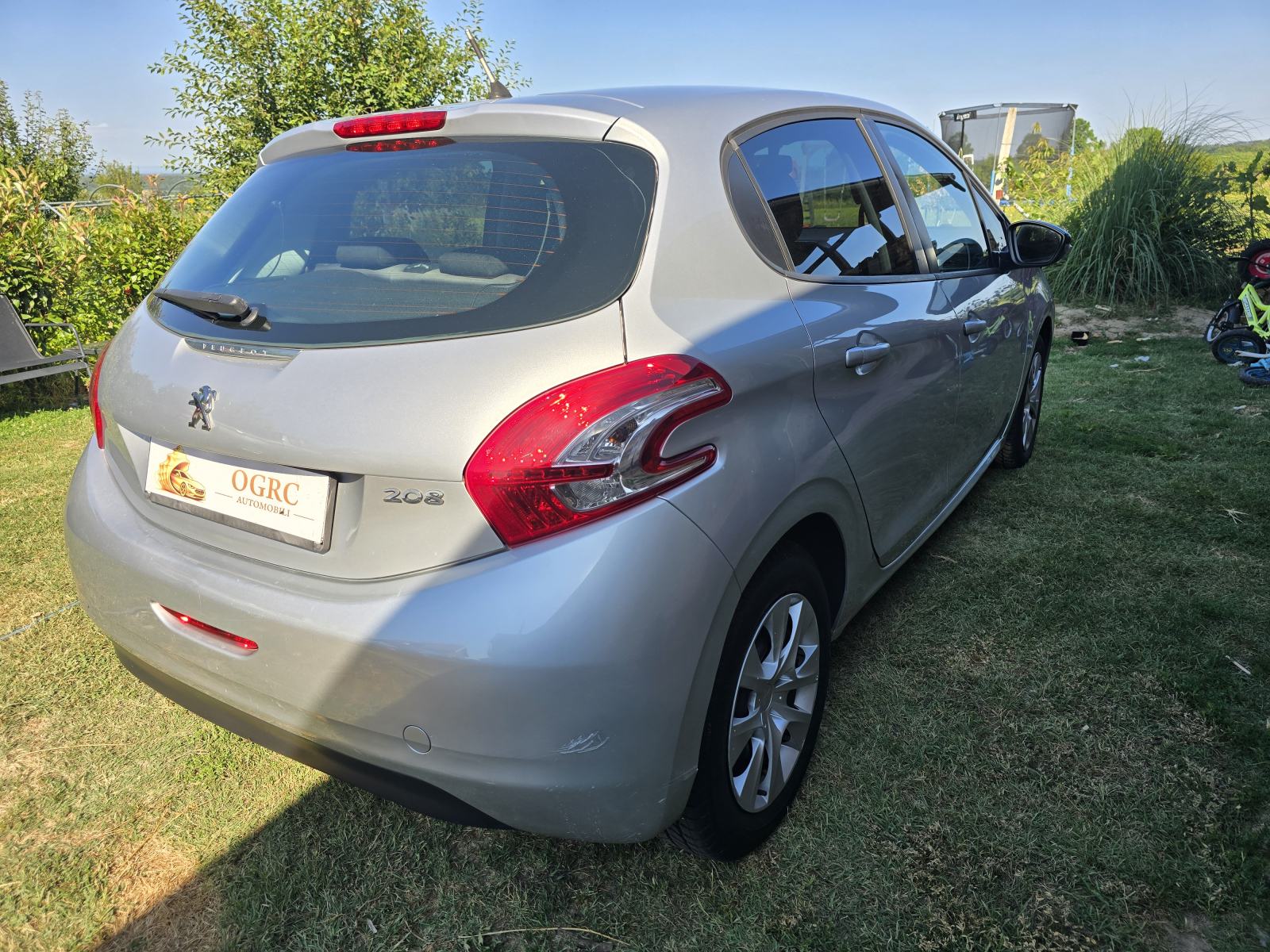 Peugeot 208 1,4 HDi, fotografija 14