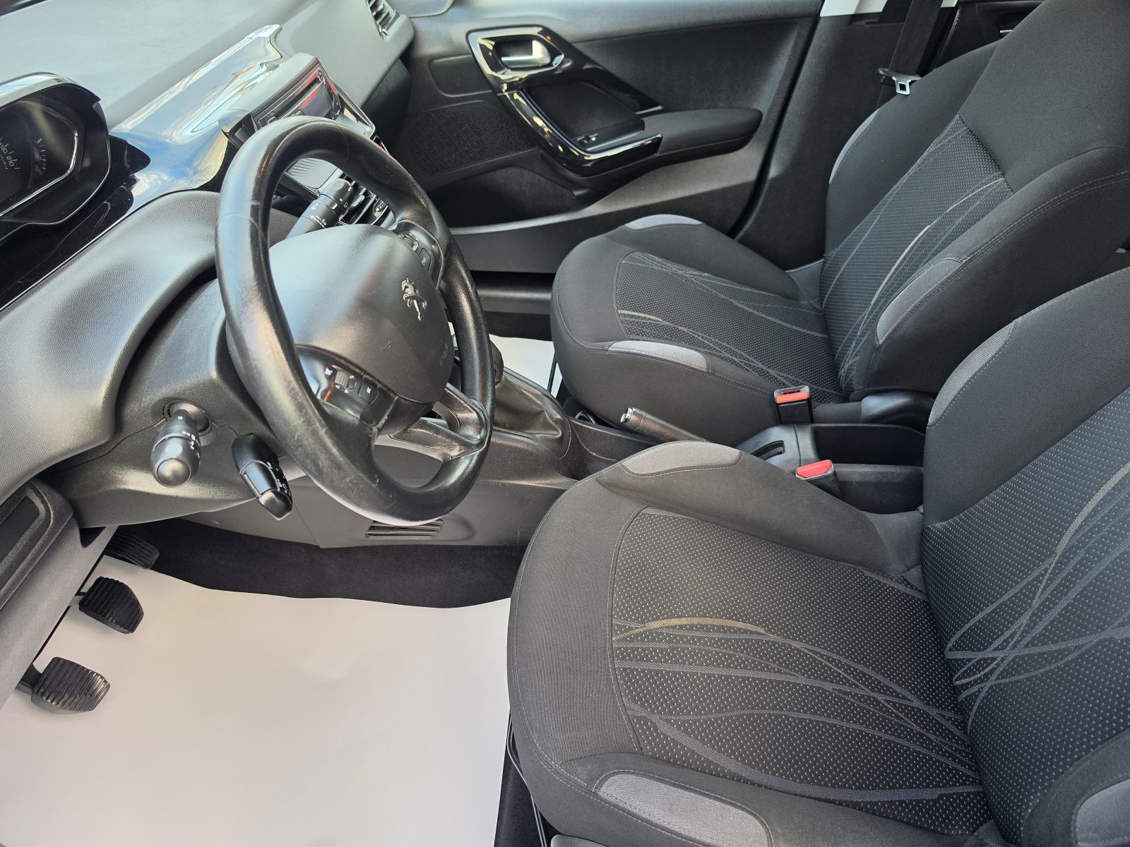 Peugeot 208 1,4 VTi **ACTIVE**KLIMA**ALU**SERVISNA**REG 1 GOD**, fotografija 18