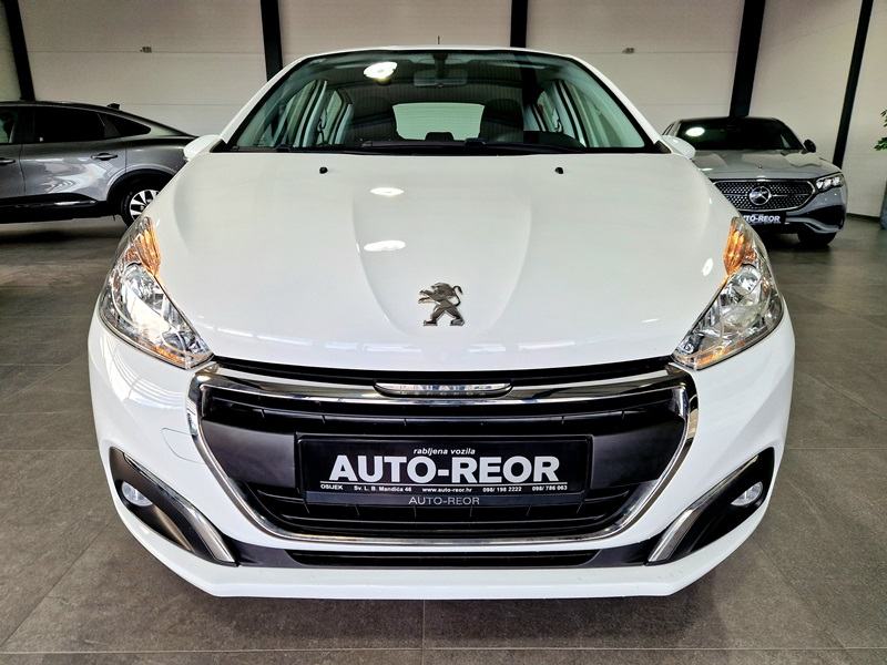 Peugeot 208 1,5 BlueHDI Active, fotografija 2