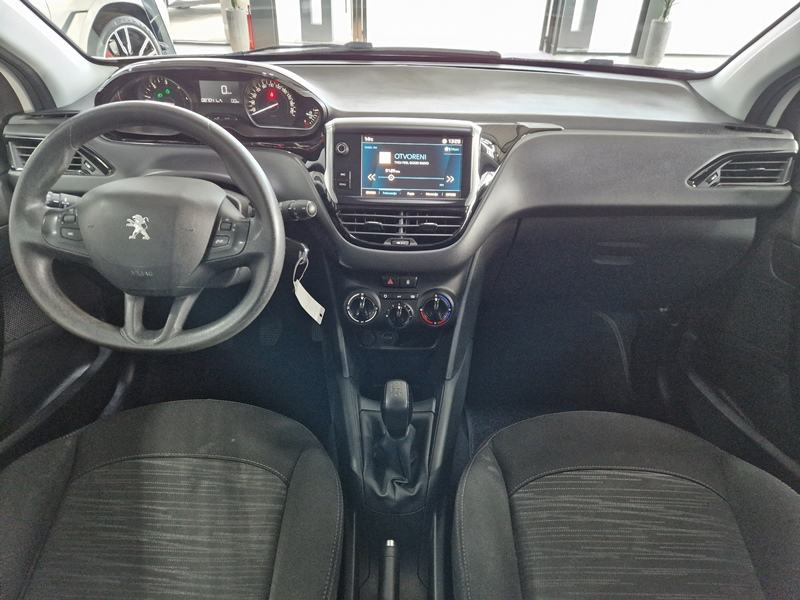 Peugeot 208 1,5 BlueHDI Active, fotografija 14