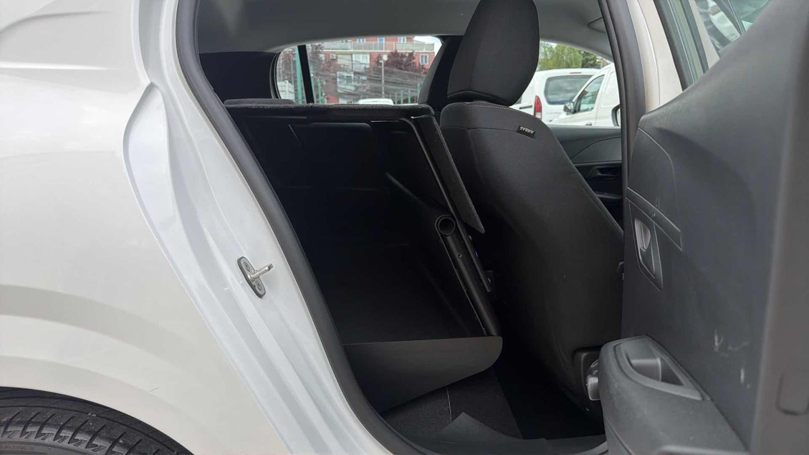 Peugeot 208 1,5 BlueHDi 100 KS * JAMSTVO 12 MJESECI, fotografija 10