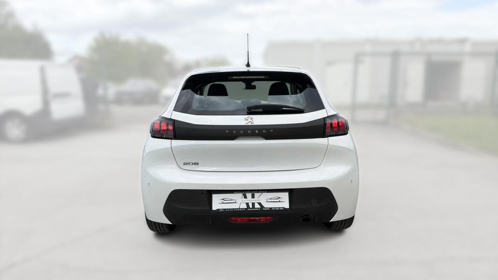 Peugeot 208 1,5 BlueHDi 100 KS * JAMSTVO 12 MJESECI, fotografija 4