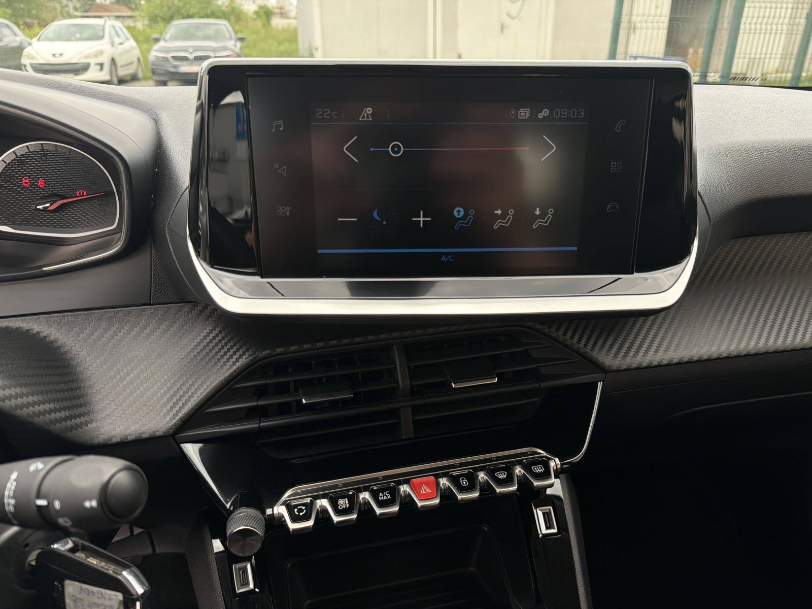 Peugeot 208 1,5 BlueHDi 100 KS * JAMSTVO 12 MJESECI, fotografija 17