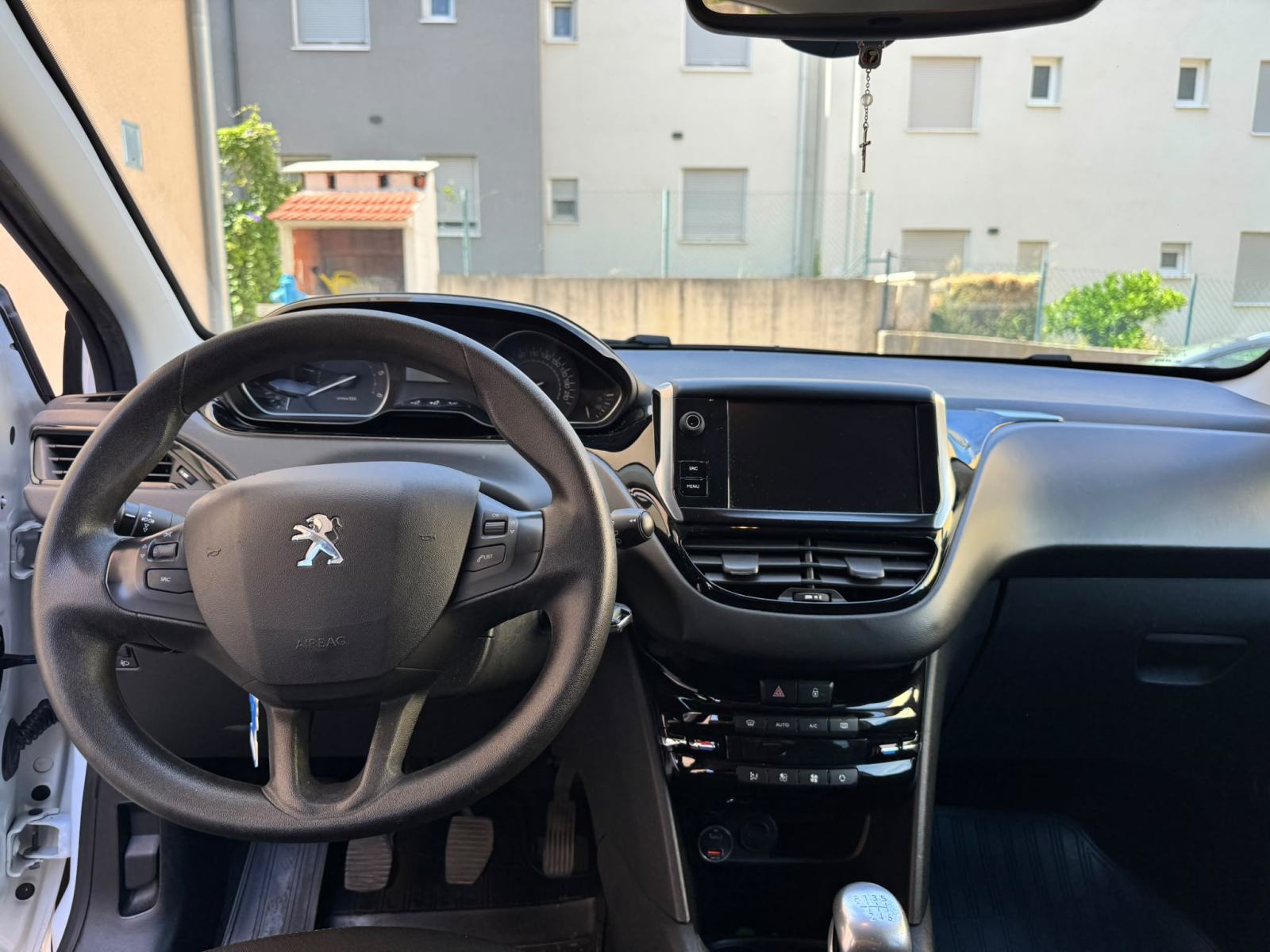 Peugeot 208 1,5 BlueHDI, fotografija 6