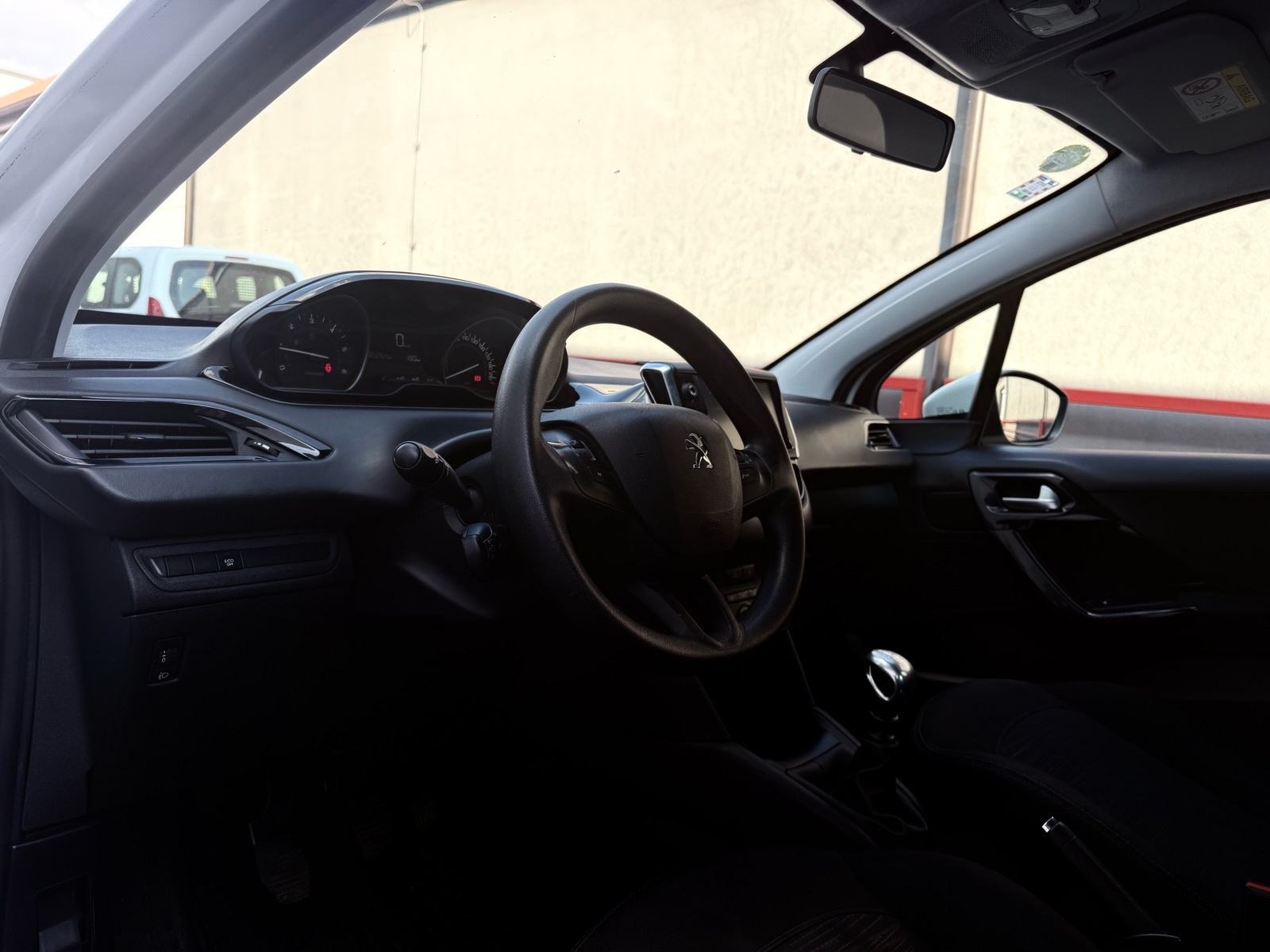 PEUGEOT 208 1.5 BLUEHDI, fotografija 7