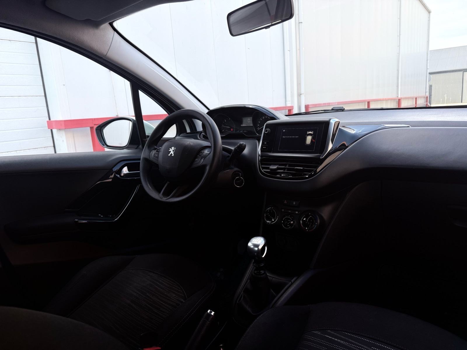 PEUGEOT 208 1.5 BLUEHDI, fotografija 8