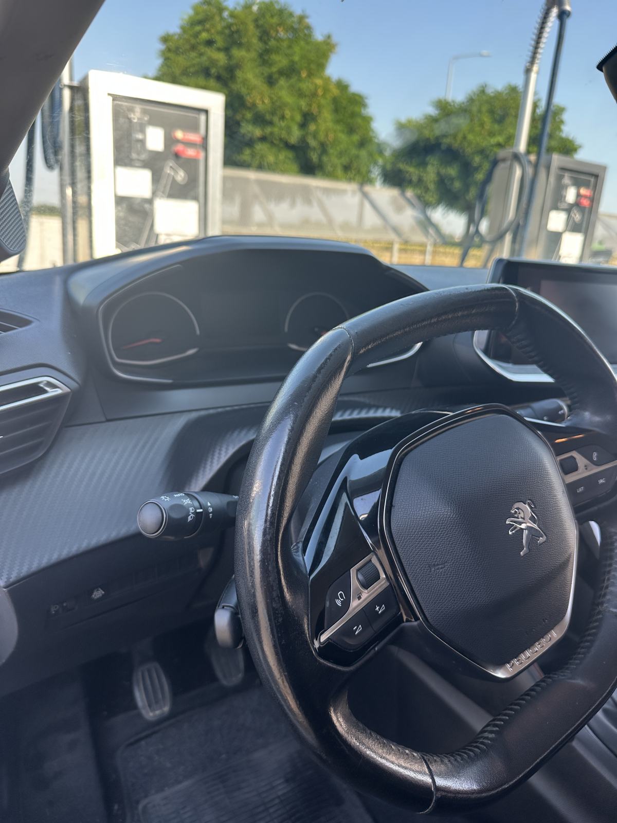 Peugeot 208 1,5 BlueHDI, fotografija 8