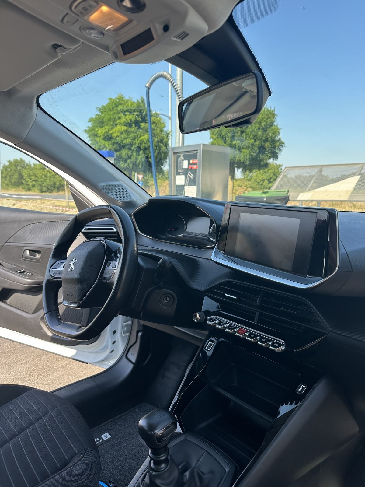 Peugeot 208 1,5 BlueHDI, fotografija 10