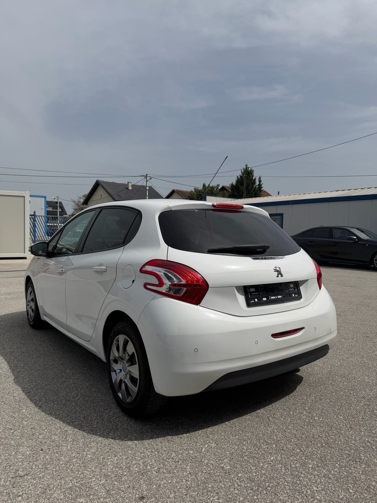 Peugeot 208 Style 1,6 eHDi 2016, fotografija 5