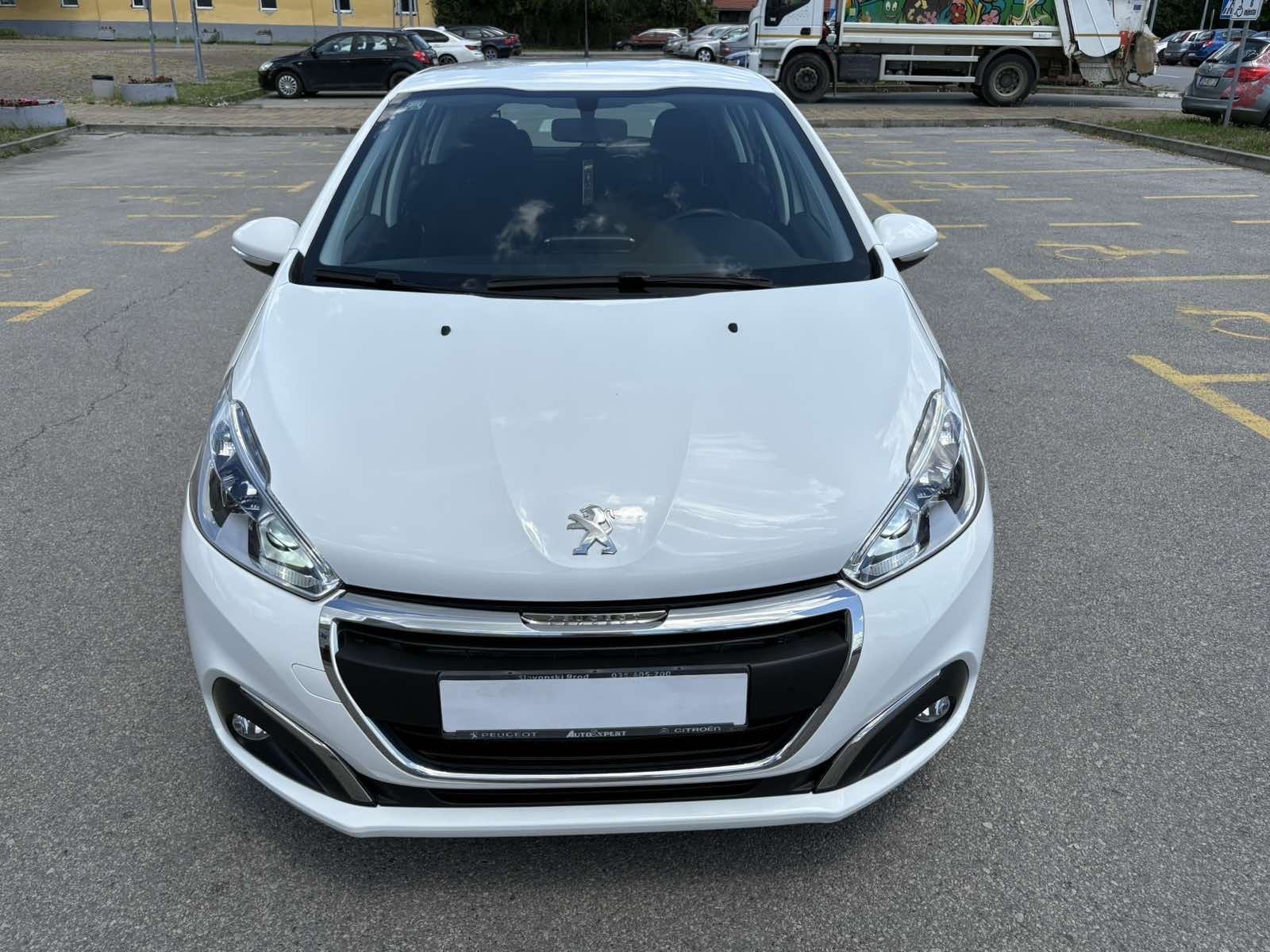 Peugeot 208 1,6 BlueHDi klima,park.senzori…ZAMJENA…K NOVI, pogled izvana - slika 2