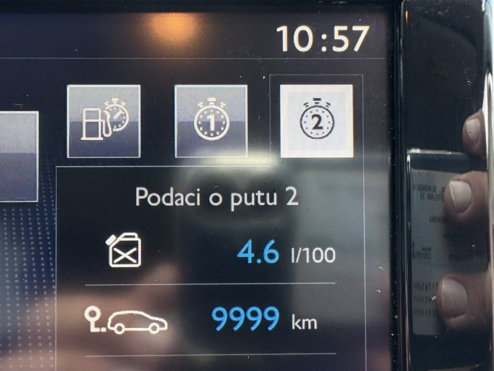 Peugeot 208 1,6 BlueHDi klima,park.senzori…ZAMJENA…K NOVI, fotografija 10