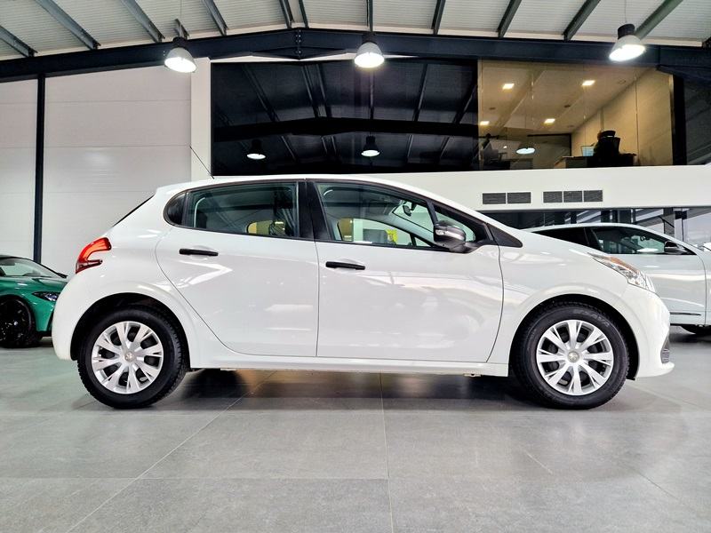 Peugeot 208 1.6 BlueHDi N-1 Teretni REG.DO 20/12/2026, fotografija 9