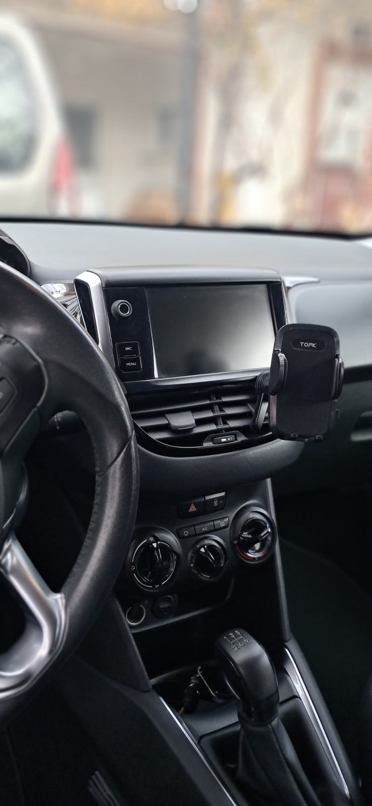Peugeot 208 1,6 BlueHDi,PRILIKA, fotografija 12
