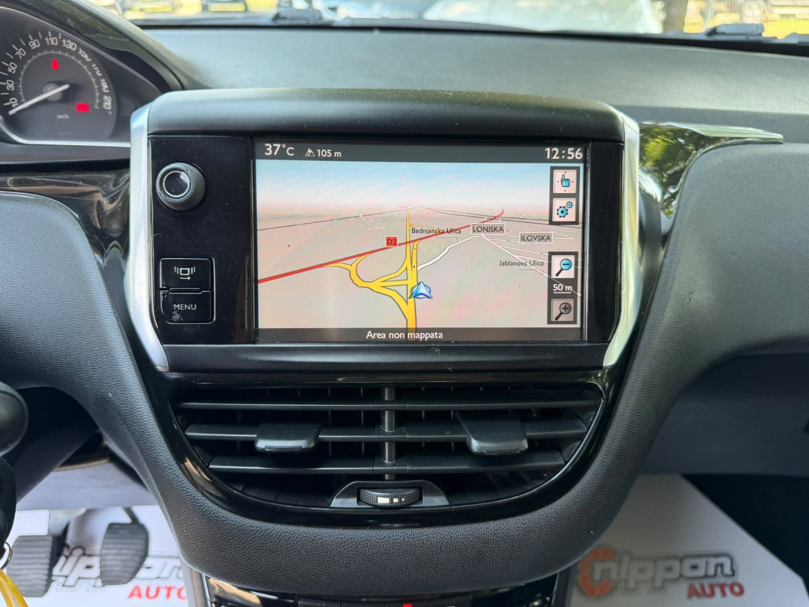 Peugeot 208 1,6 e-HDi - NAVI - KLIMA - TEMPOMAT - REGISTRIRAN, fotografija 15