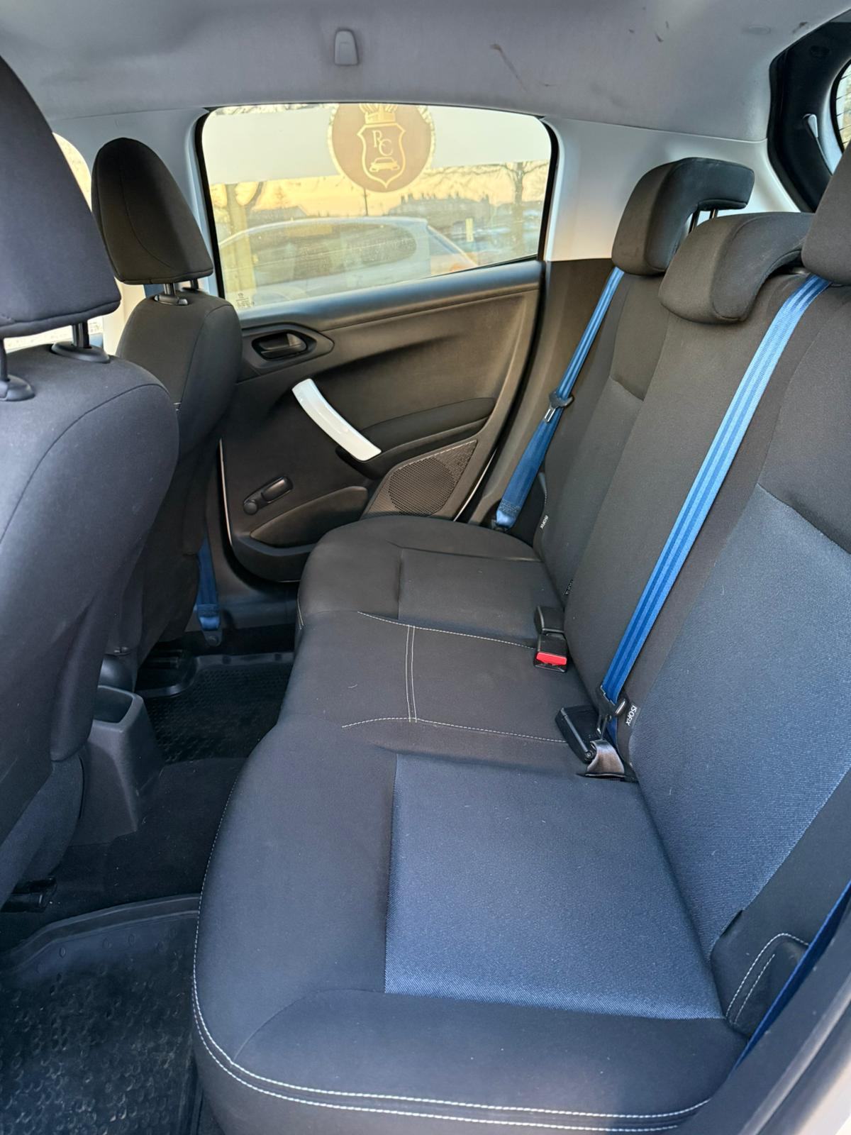 PEUGEOT 208 - 2015 GOD - RUČNI MJENJAČ - TOP! - NOVI SERVIS - NOVA REG, fotografija 16