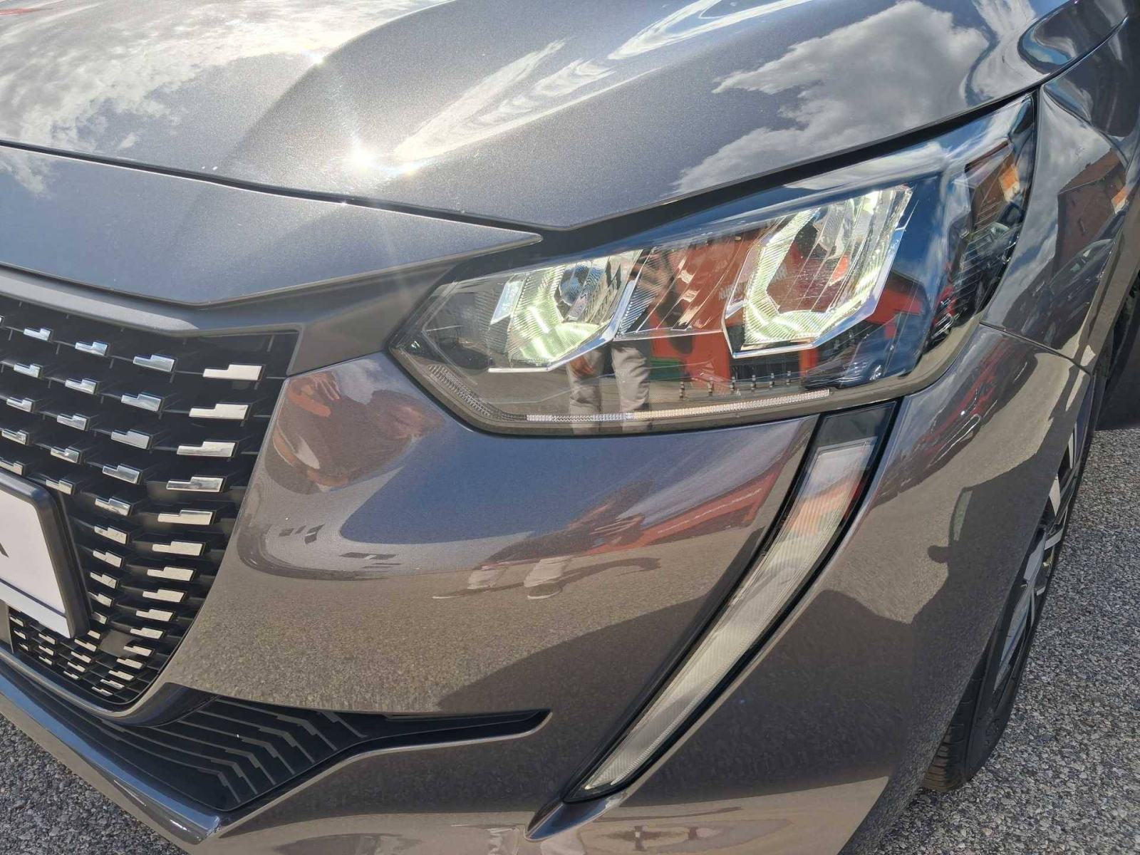 PEUGEOT 208 2023 • PREMIUM jamstvo • AutoZubak Rabljena, fotografija 13