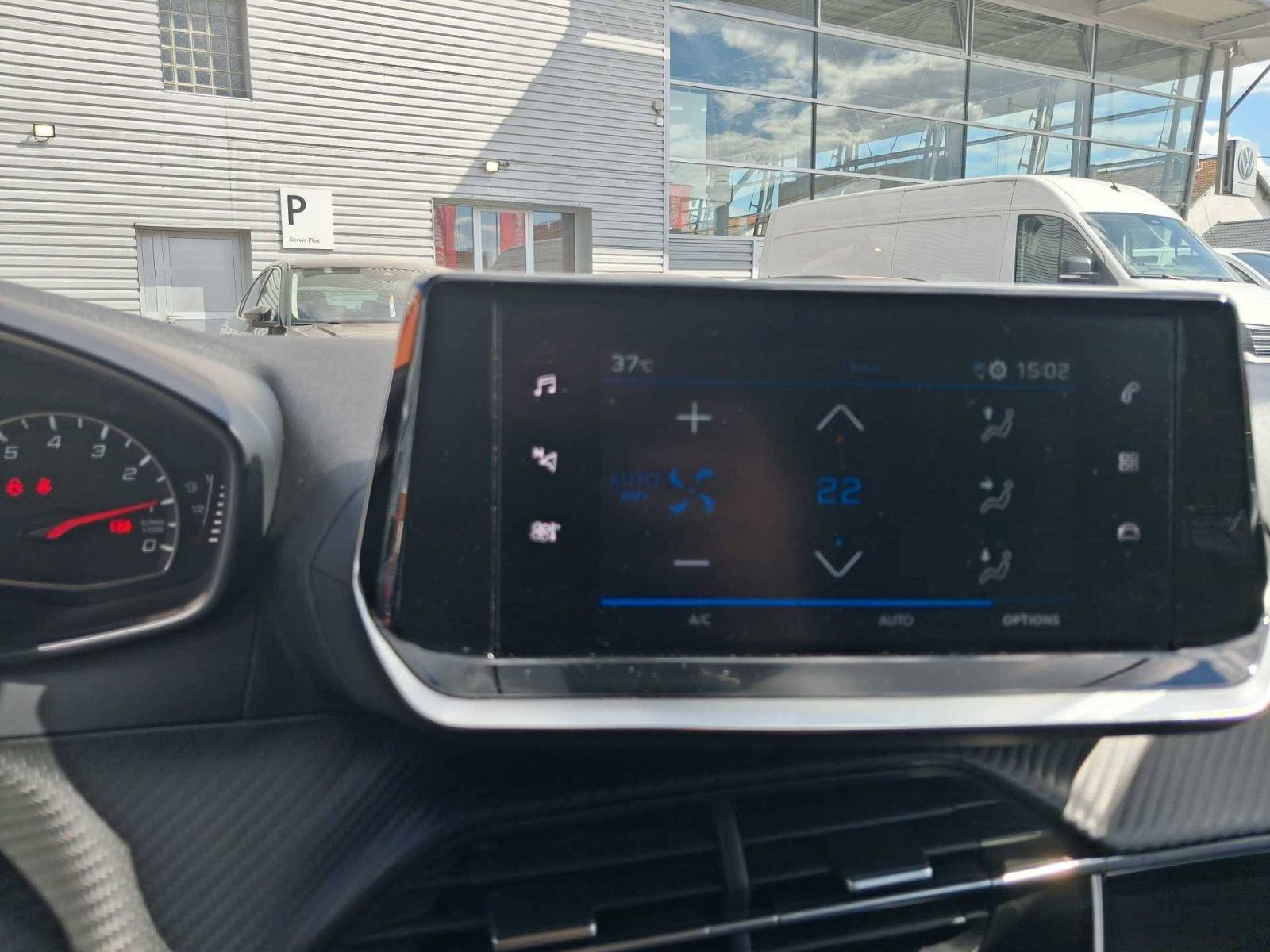 PEUGEOT 208 2023 • PREMIUM jamstvo • AutoZubak Rabljena, fotografija 20