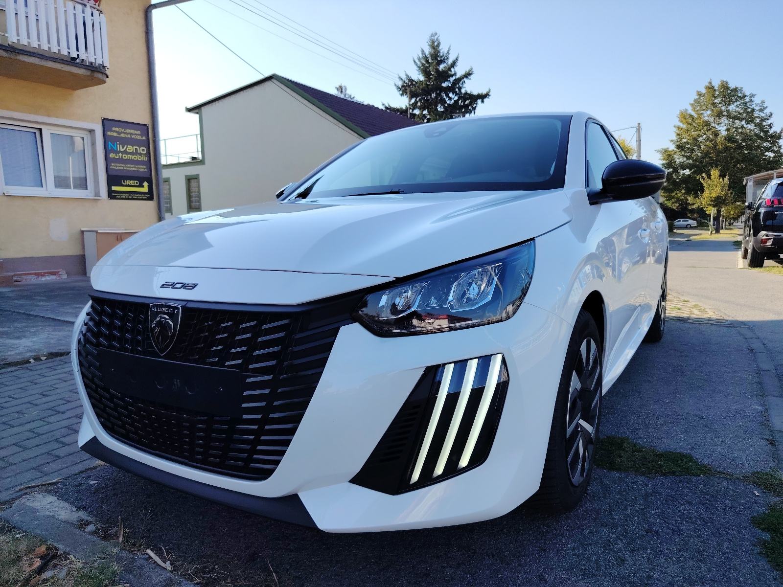 Peugeot 208, 2025god, 1,2 benzin, fotografija 2
