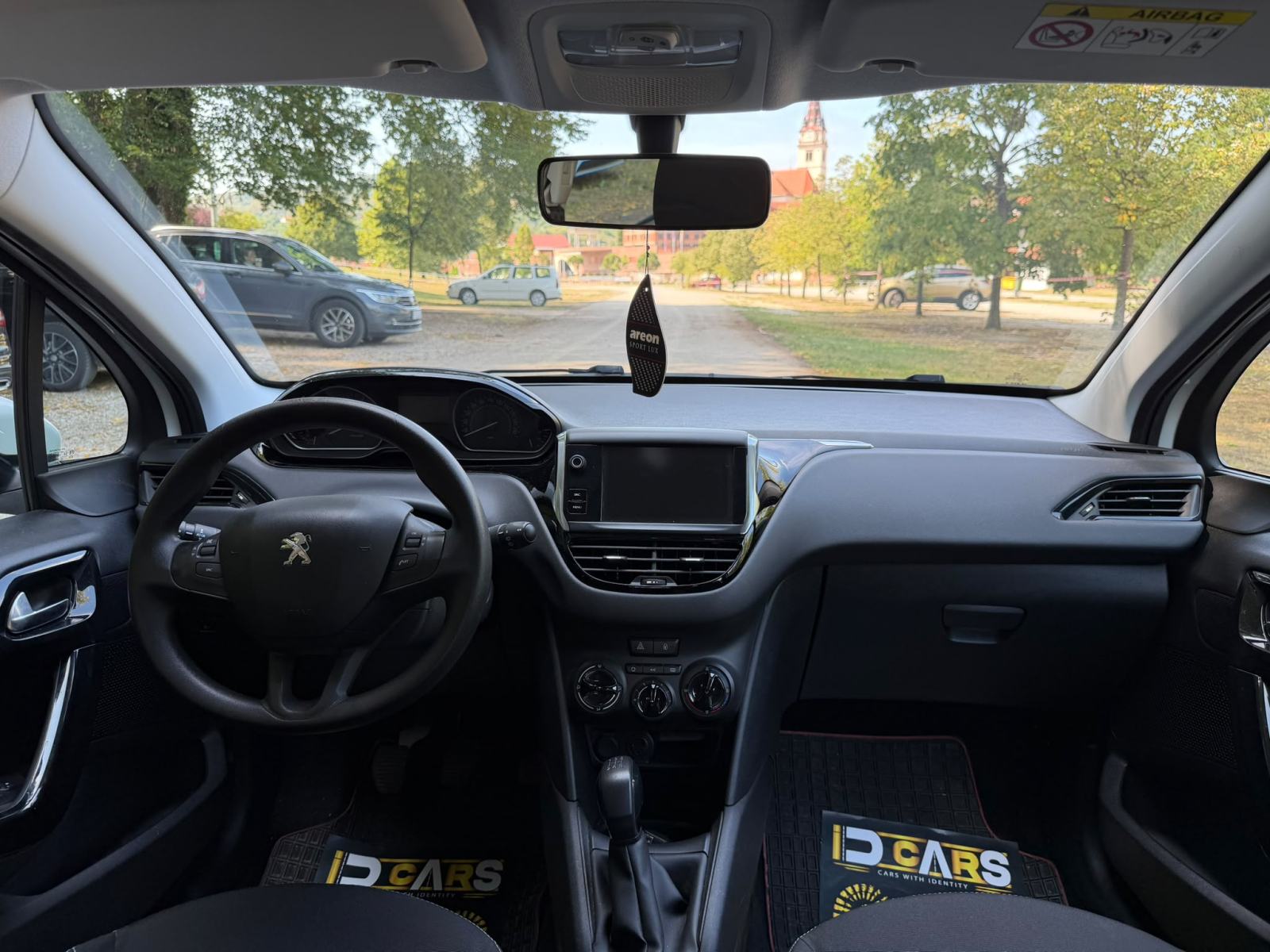 PEUGEOT 208, ALLURE, 72.000KM, SERVISNA, fotografija 10