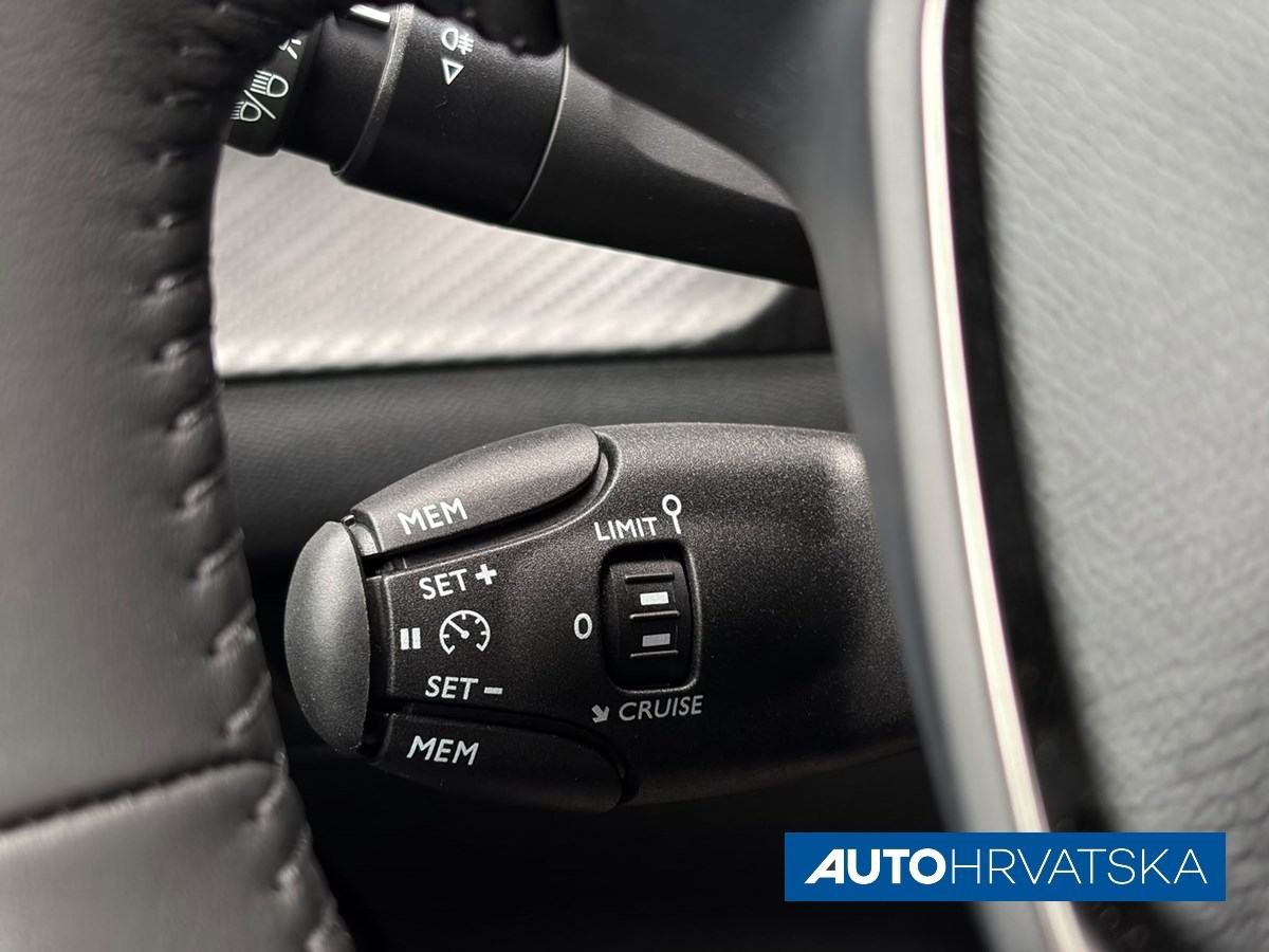 PEUGEOT 208 EDITION TURBO 100, 17.855,36 € - Akcija, fotografija 15