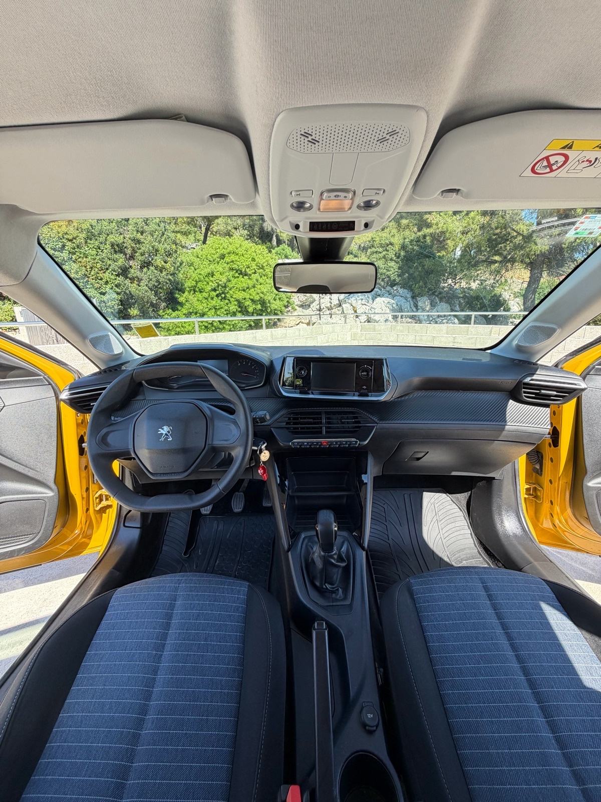 Peugeot 208, veliki servis odrađen, fotografija 12