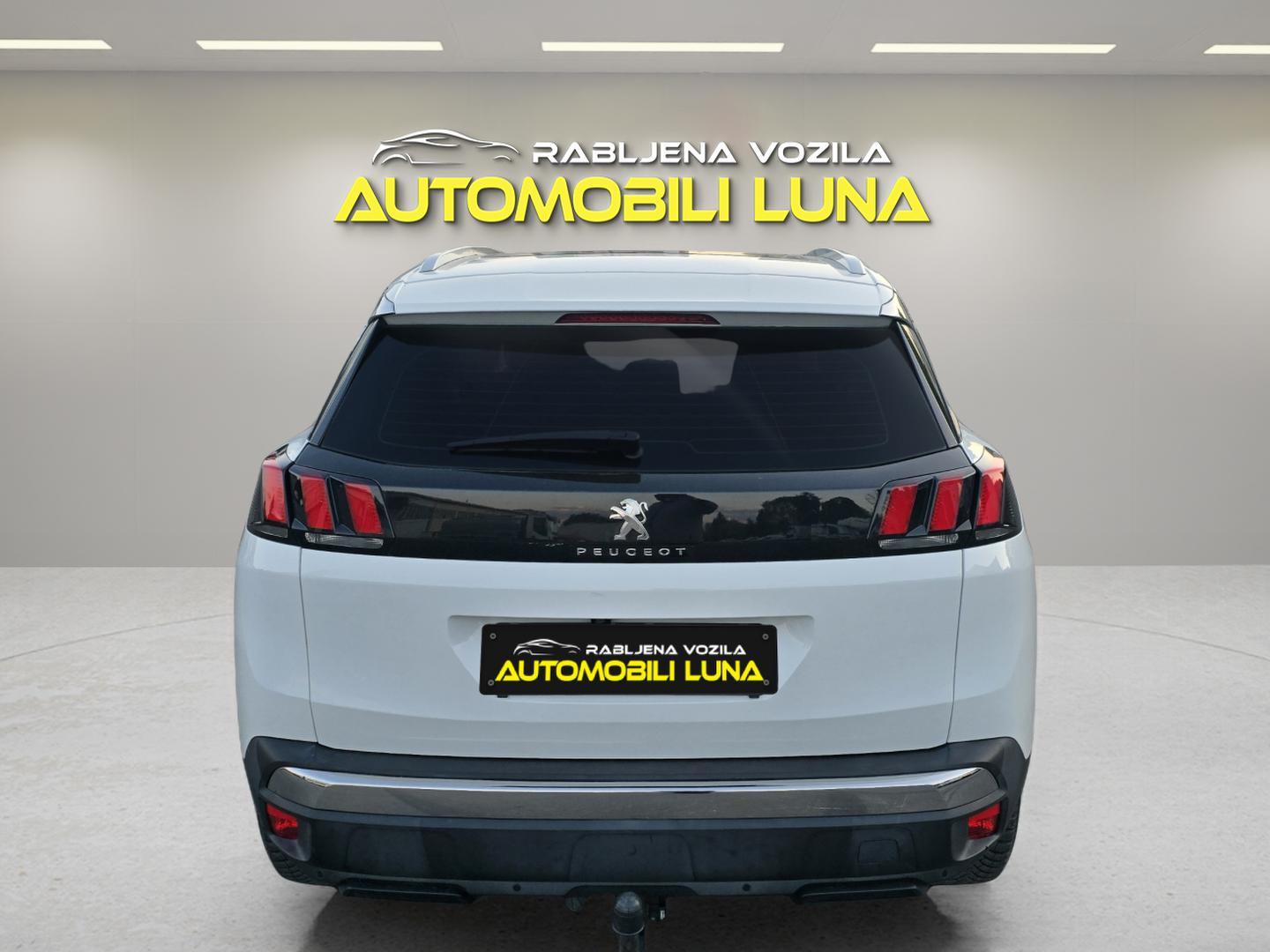 Peugeot 3008 1,2-96 KW- PANORAMA-KAMERA- 9.990 €, fotografija 6