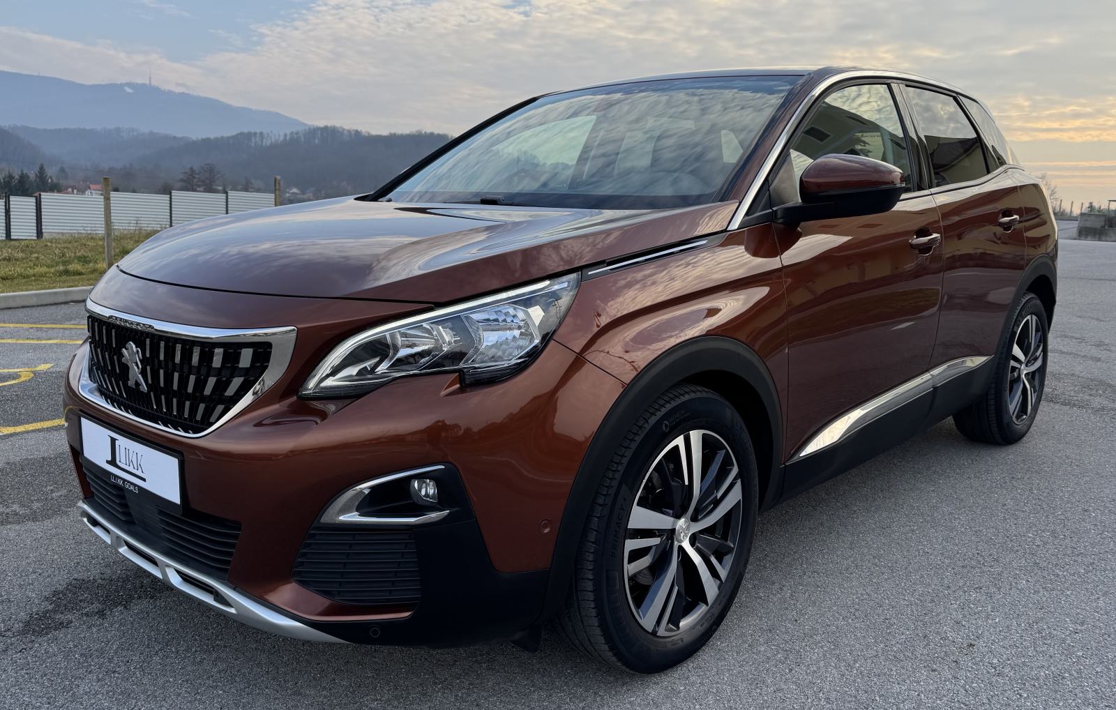 Peugeot 3008 1,2 Allure,god.06/2017,SERVISNA,90000KM, fotografija 1