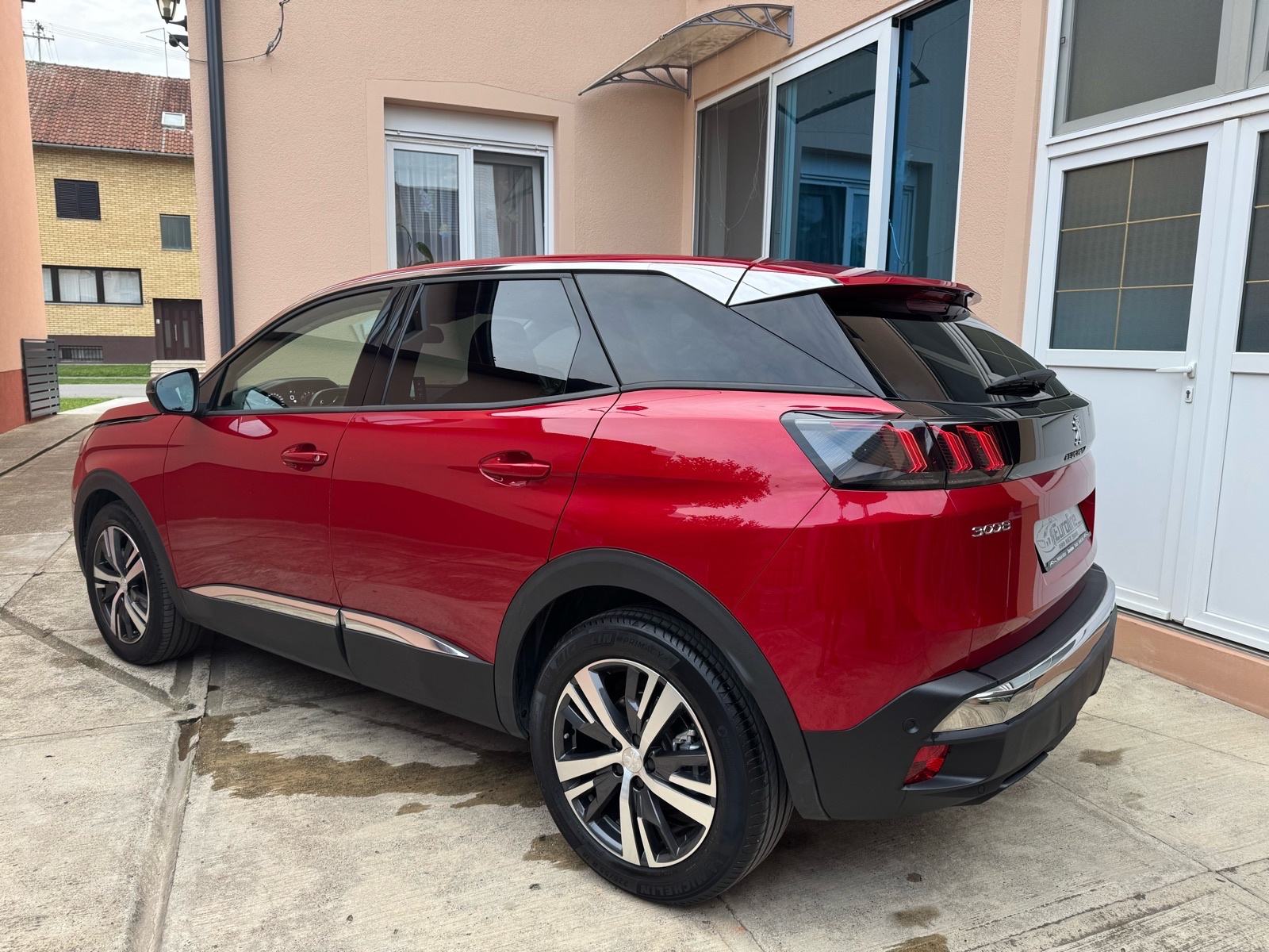 Peugeot 3008 1,2 Allure - Kamera, Virtual, Jamstvo, Leasing bez učešća, fotografija 4