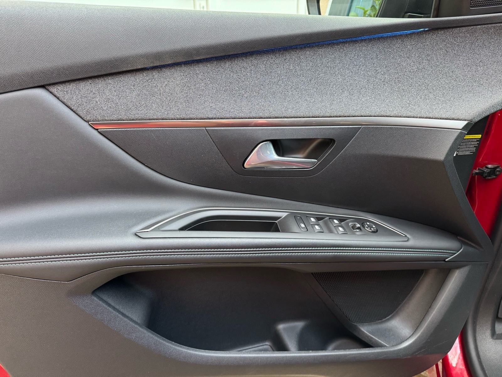 Peugeot 3008 1,2 Allure - Kamera, Virtual, Jamstvo, Leasing bez učešća, fotografija 14