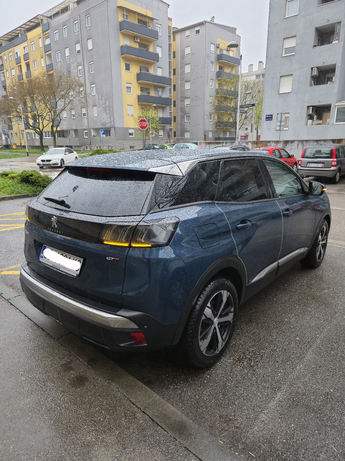 Peugeot 3008 1,2 automatik, fotografija 3
