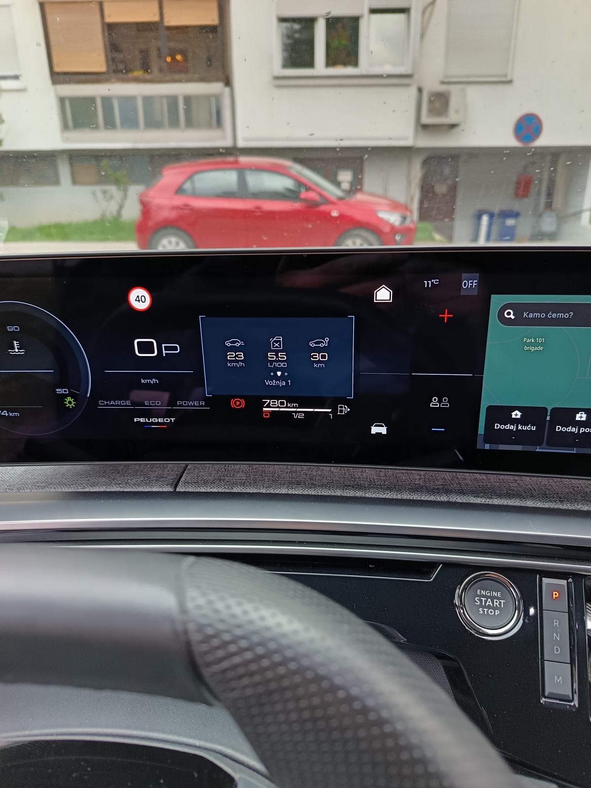 Peugeot 3008 1,2 automatik, fotografija 7