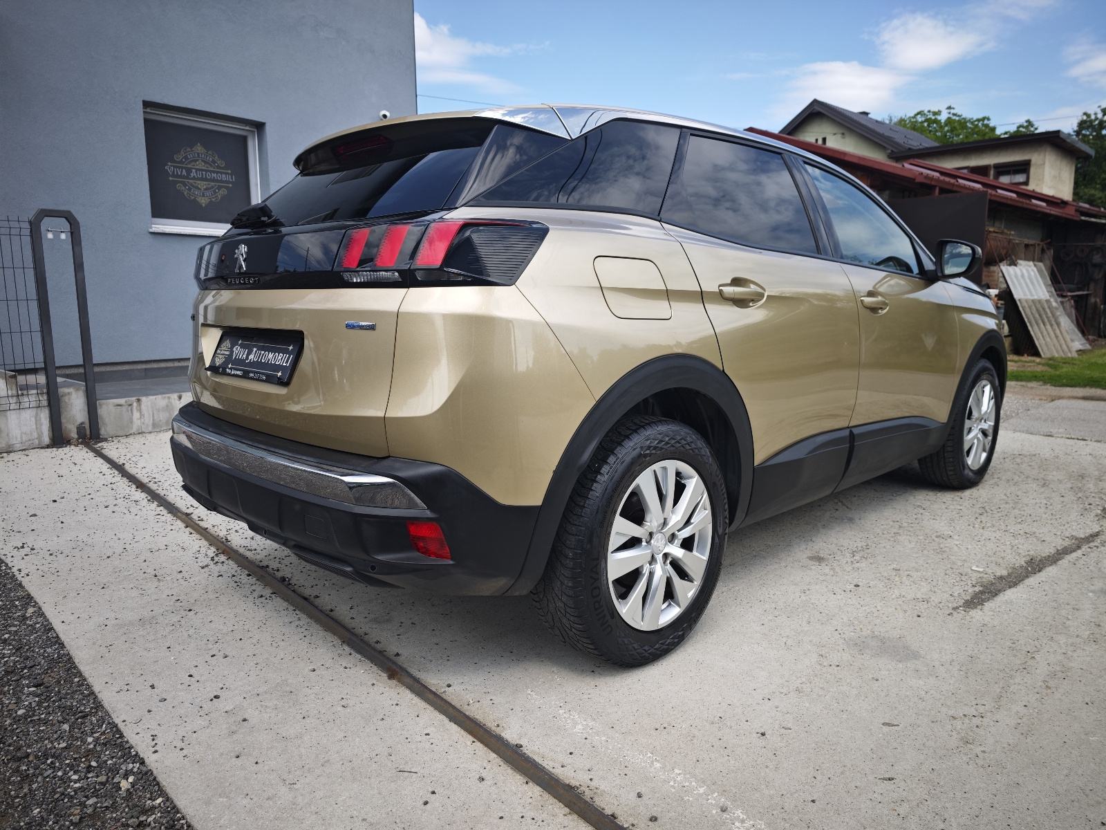 Peugeot 3008 1,2 Business,Jamstvo 12 mjeseci,Kartice Rate,Leasing, fotografija 4