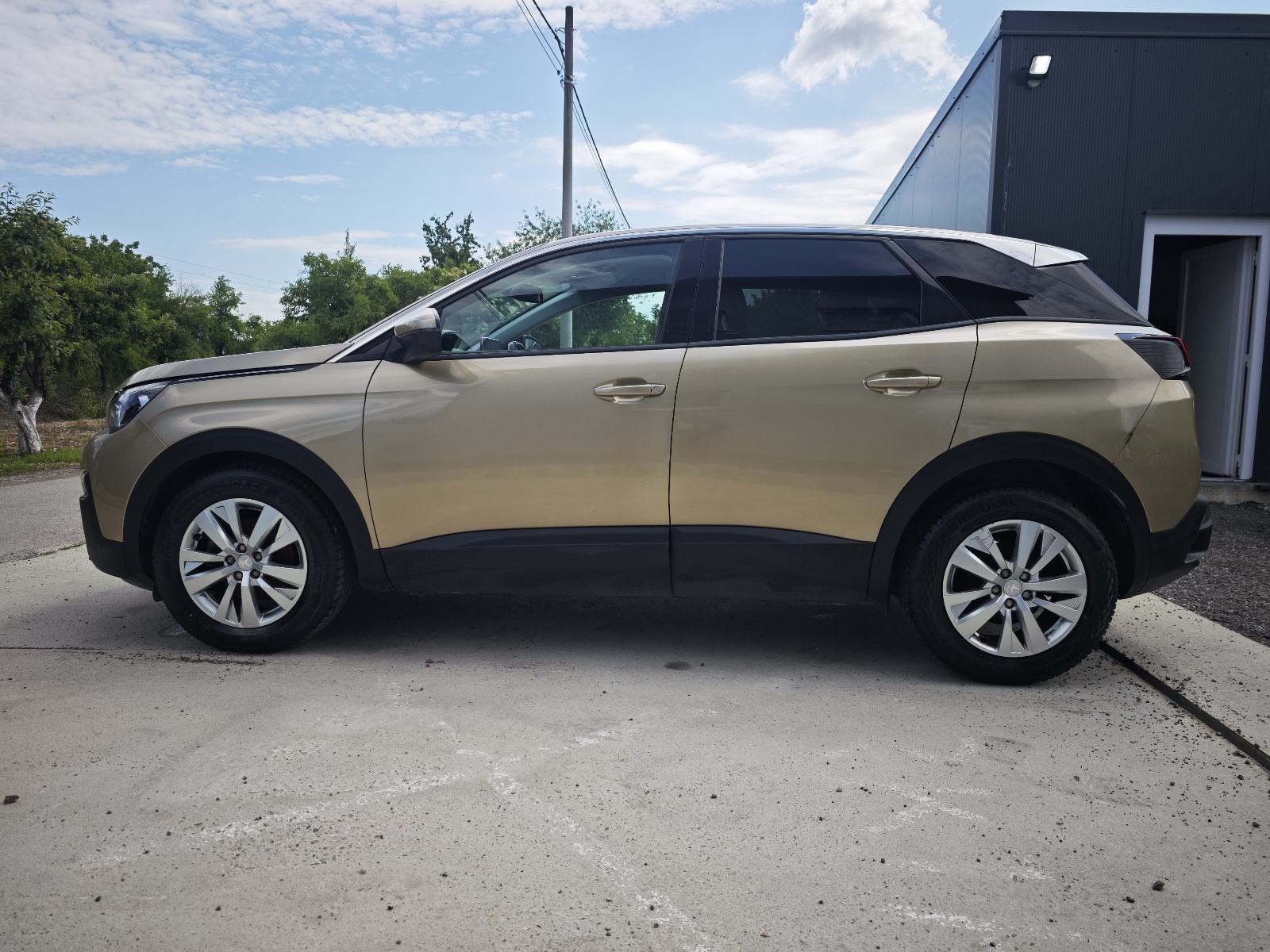 Peugeot 3008 1,2 Business,Jamstvo 12 mjeseci,Kartice Rate,Leasing, fotografija 7
