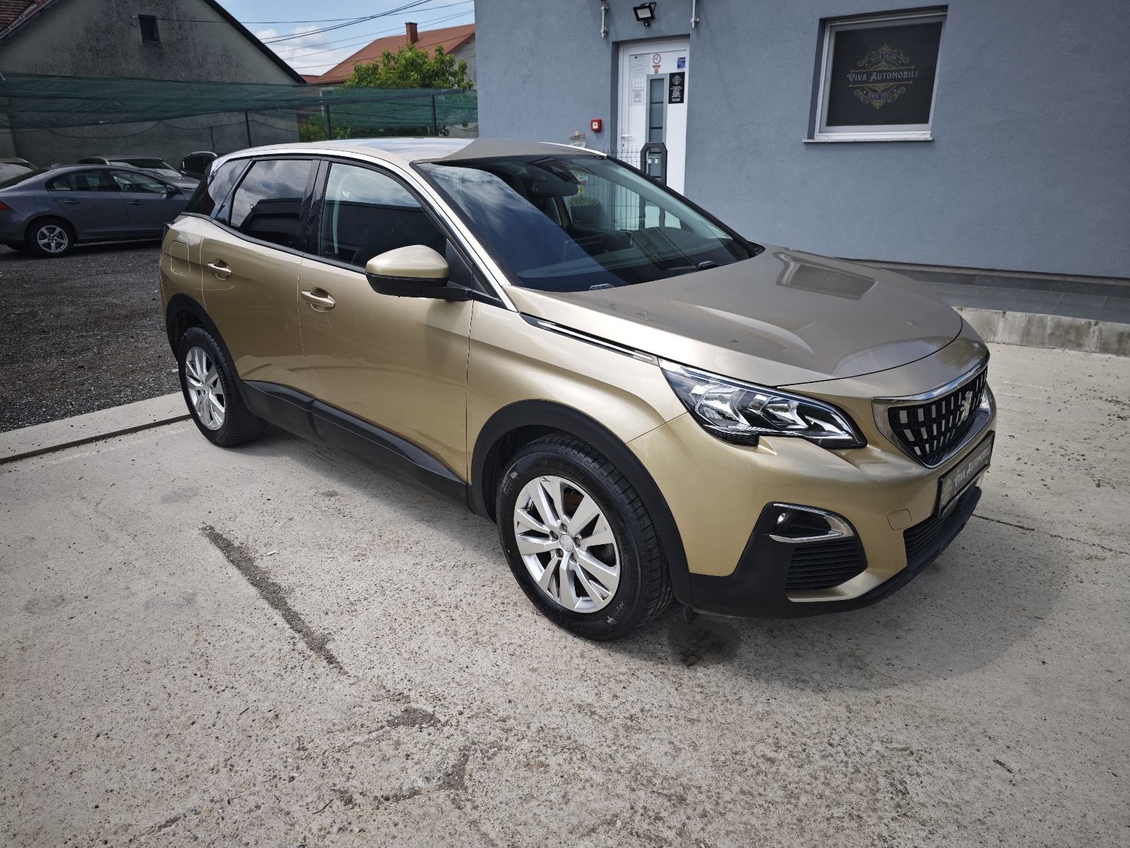Peugeot 3008 1,2 Business,Jamstvo 12 mjeseci,Kartice Rate,Leasing, fotografija 2