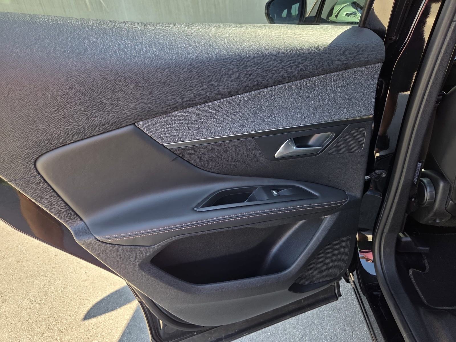 Peugeot 3008 1,2#GT#Servisna#Vozilo sa garancijom#, fotografija 19