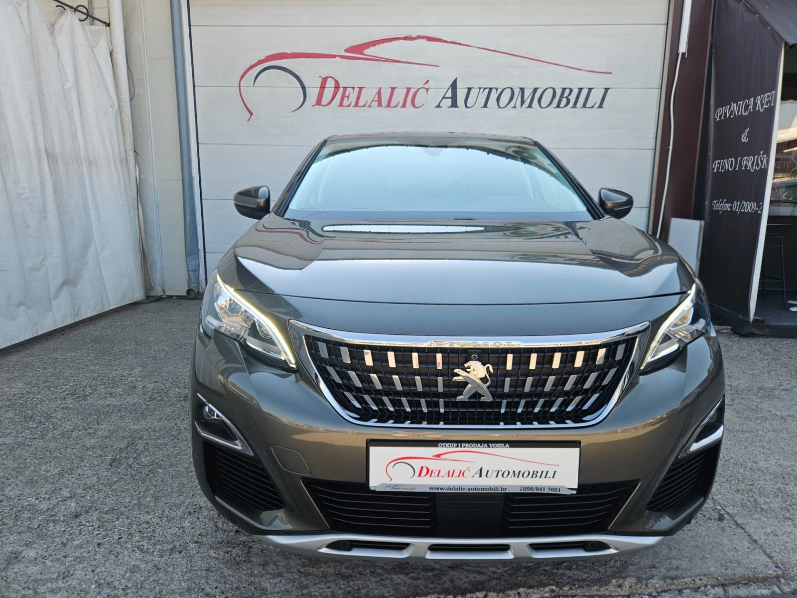 Peugeot 3008 1,2 PureTech 130 S&S Allure Aut.,72400KM,1 GODINU REGISTR, fotografija 3