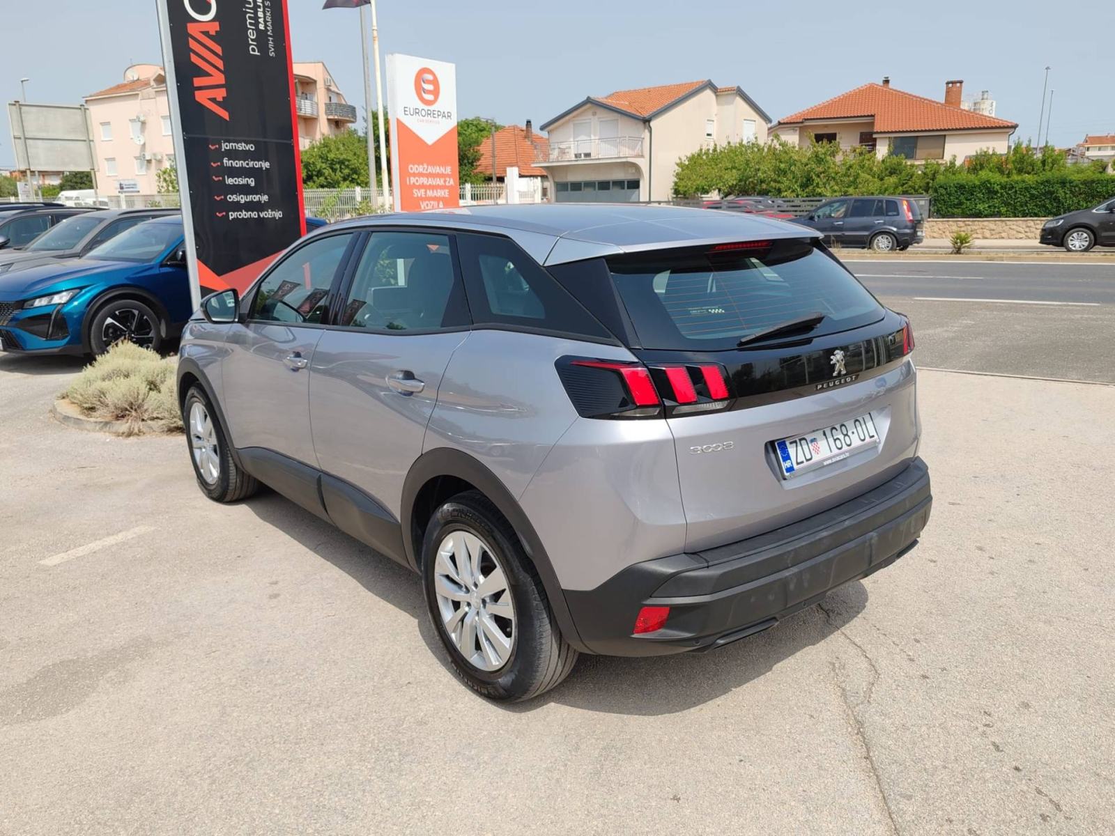 PEUGEOT 3008 1.2 PureTech 130 KS ACTIVE *VOZILO S JAMSTVOM*, fotografija 5