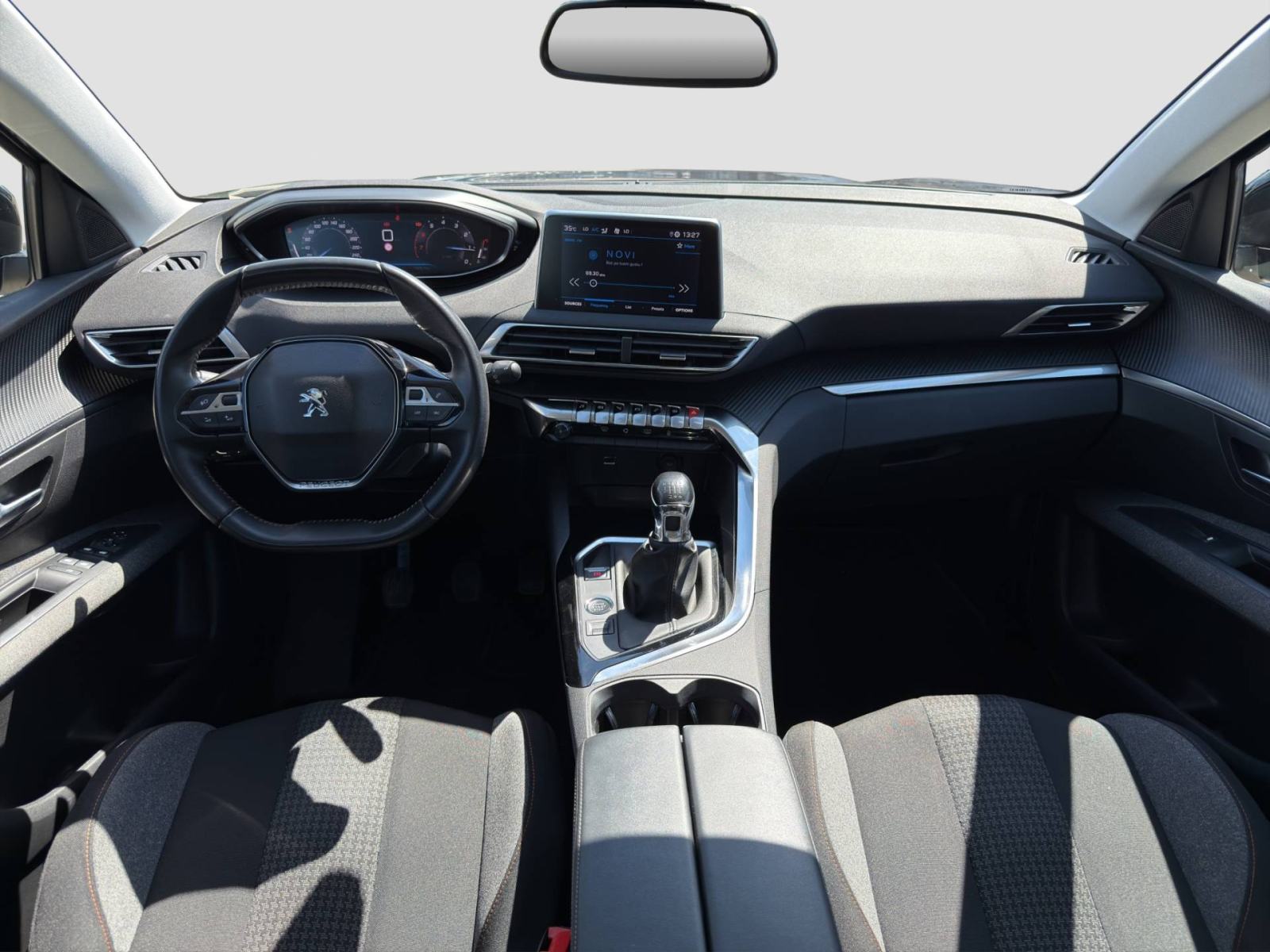 PEUGEOT 3008 1.2 PureTech 130 KS ACTIVE *VOZILO S JAMSTVOM*, fotografija 13