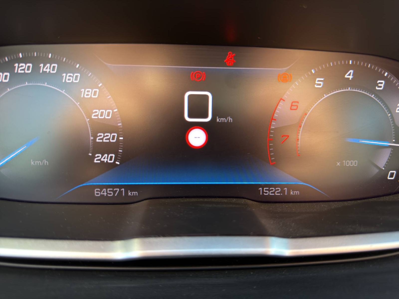 PEUGEOT 3008 1.2 PureTech 130 KS ACTIVE *VOZILO S JAMSTVOM*, fotografija 16
