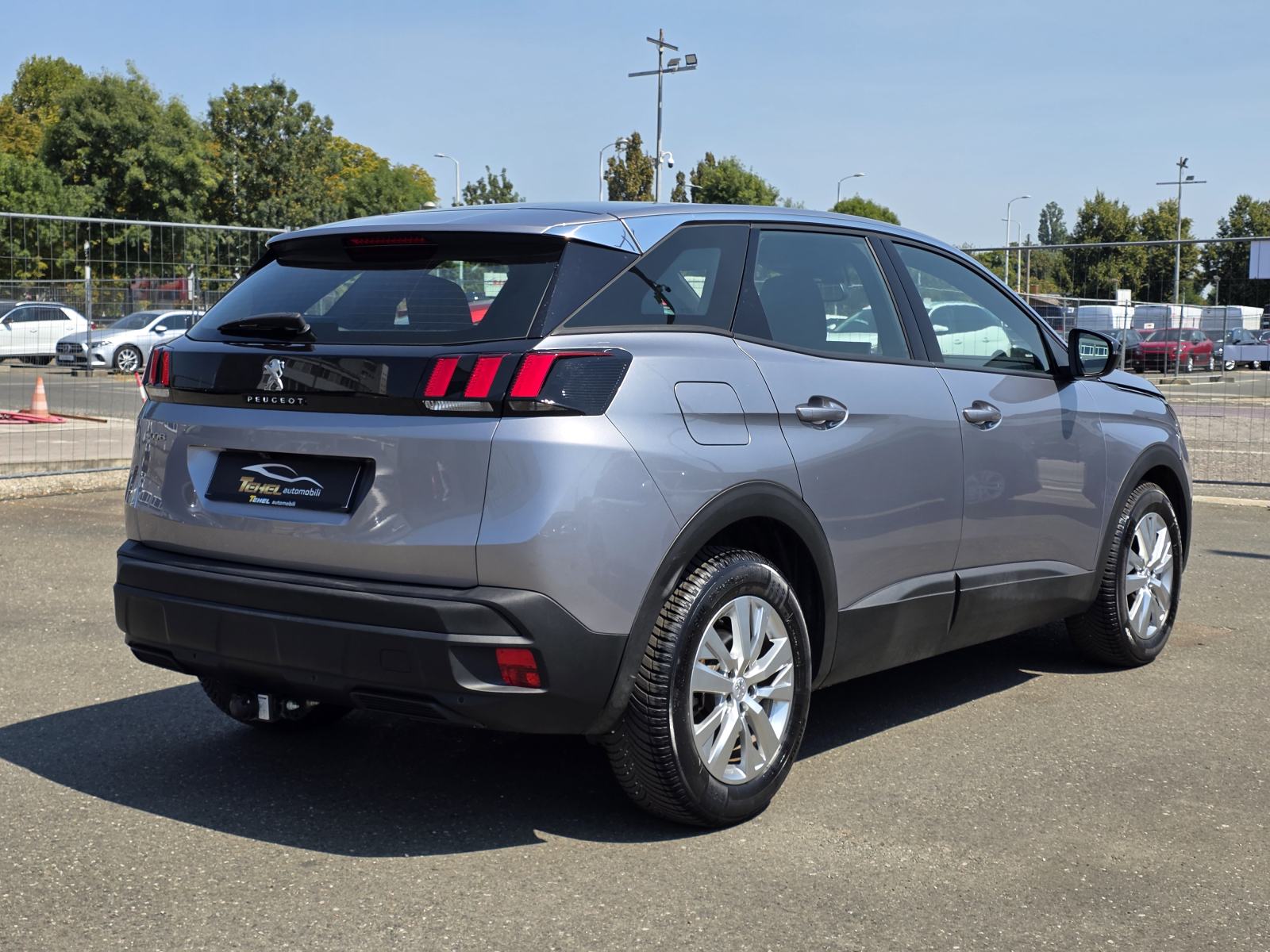 Peugeot 3008 1,2 PureTech 130 KS, NAVIGACIJA, KAMERA, CAR VERTICAL, fotografija 5