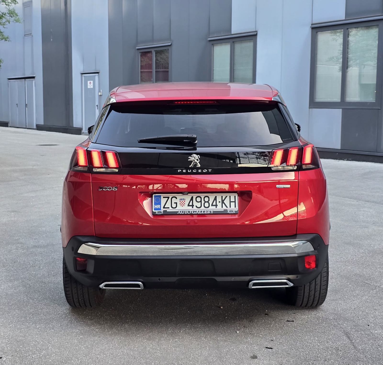 Peugeot 3008 1.2 PureTech, benzin (130 KS) automatik, Allure, fotografija 7
