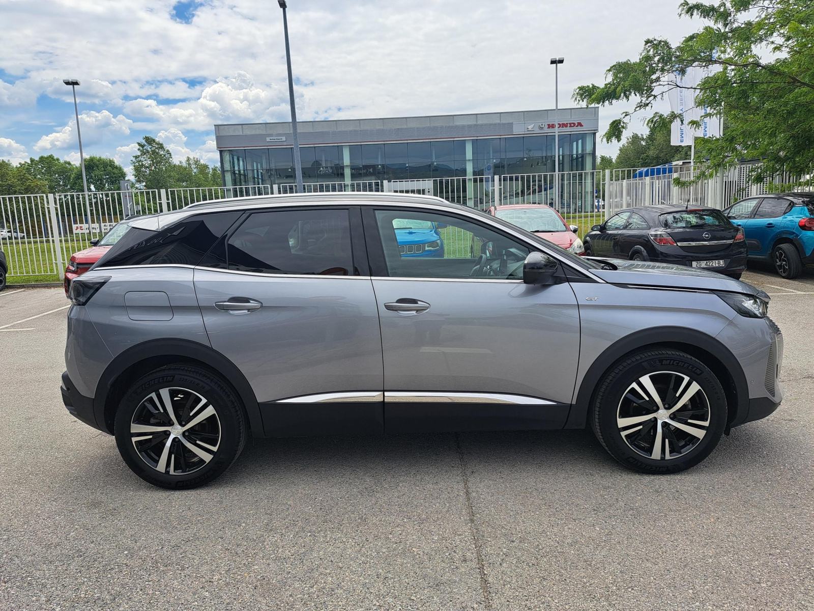 Peugeot 3008 GT PureTech 130 EAT8, fotografija 6