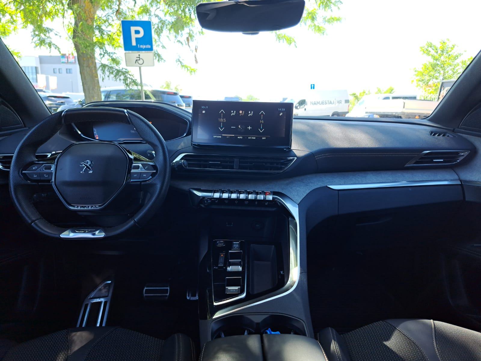 Peugeot 3008 GT PureTech 130 EAT8, fotografija 10