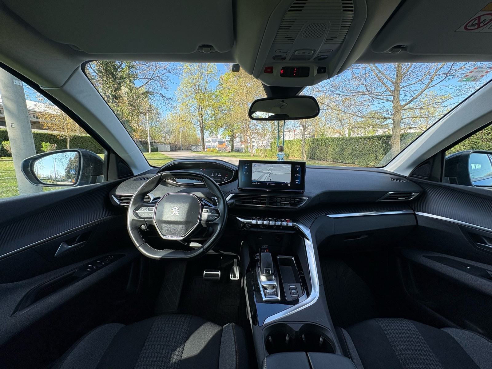 Peugeot 3008 1,2 PureTech REDIZAJN, AUTOMATIK, ALU, NAVI, VIRT.KOKPIT, fotografija 16