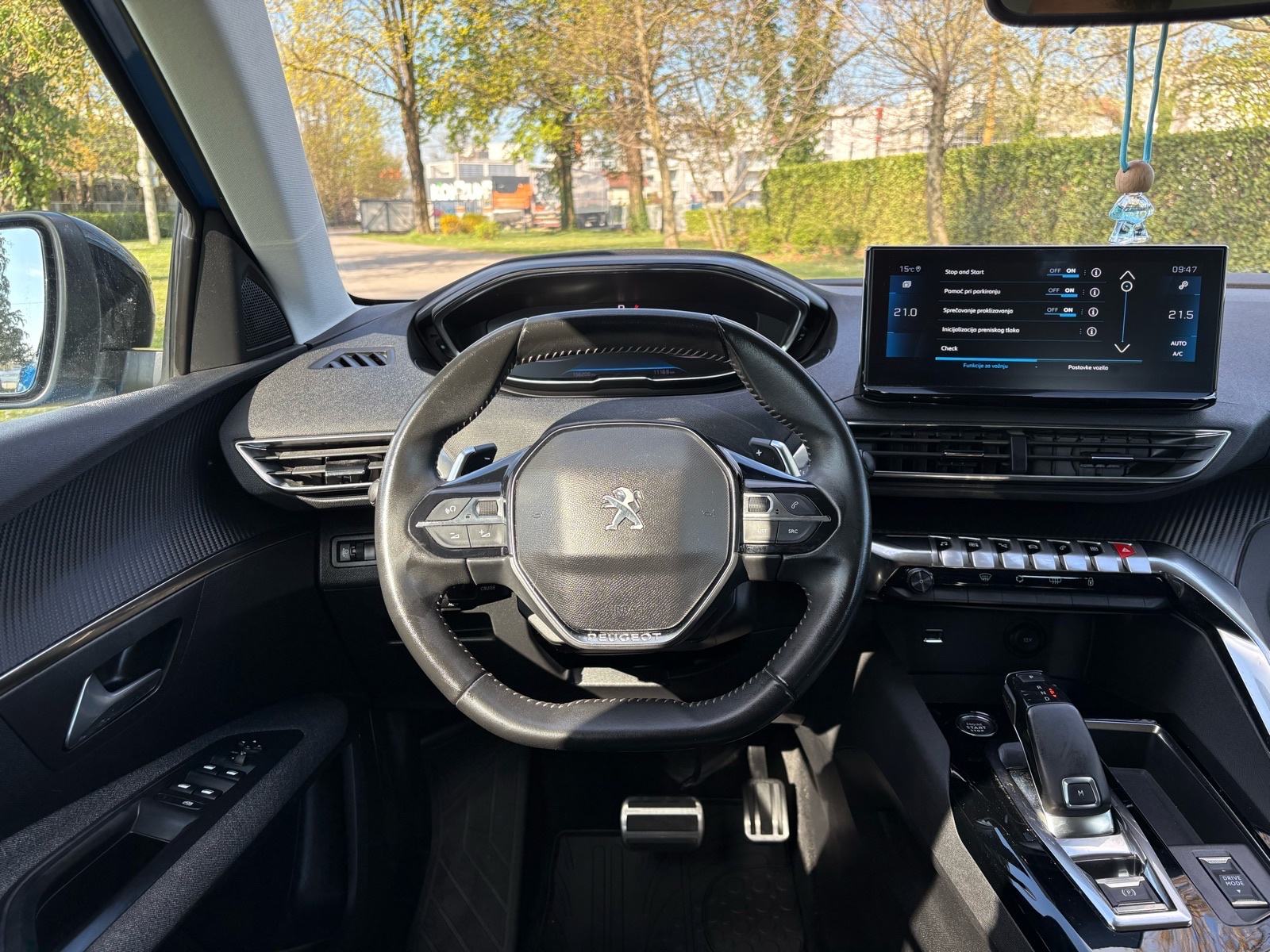 Peugeot 3008 1,2 PureTech REDIZAJN, AUTOMATIK, ALU, NAVI, VIRT.KOKPIT, fotografija 17