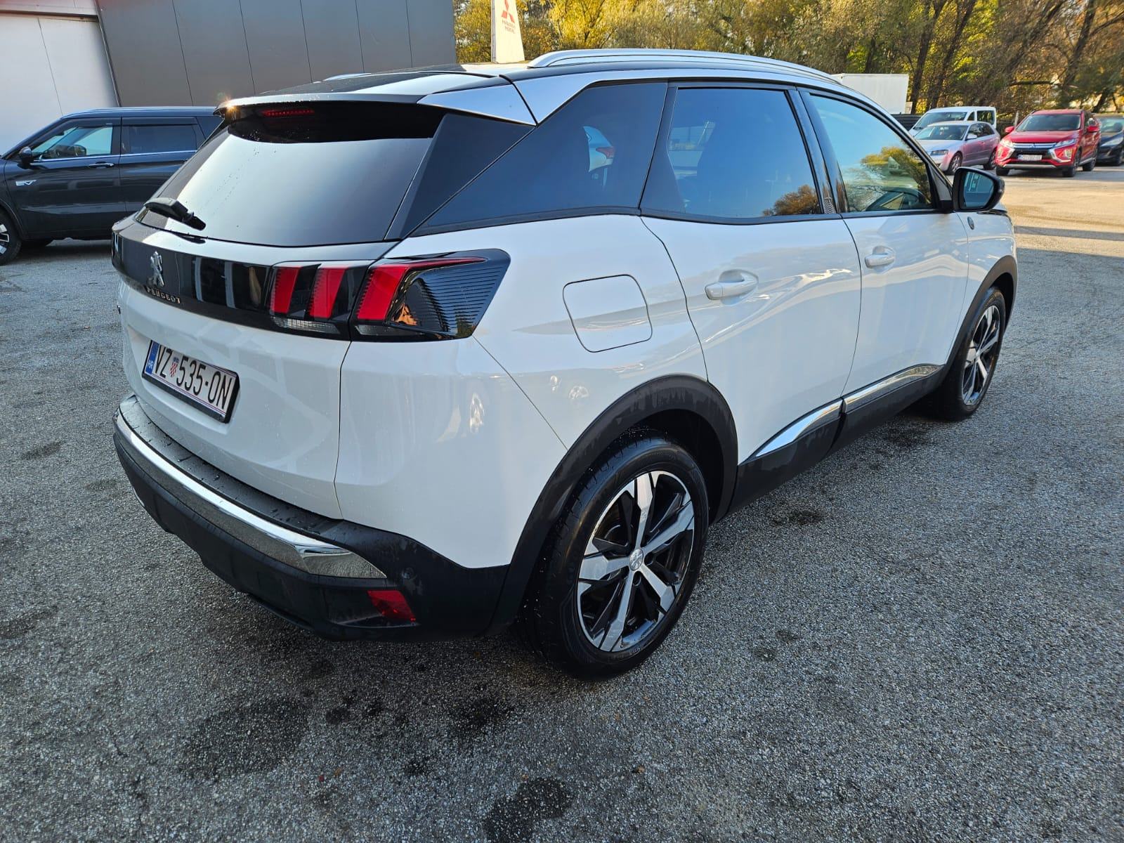 Peugeot 3008 1,2 PureTech Crossway, fotografija 4
