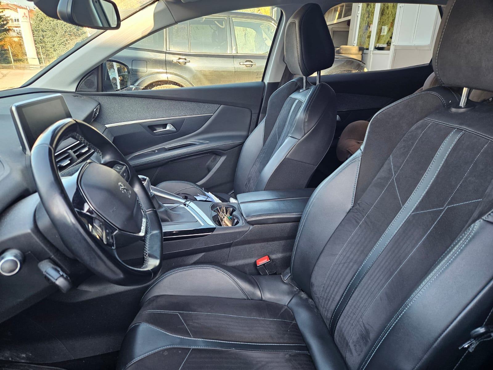 Peugeot 3008 1,2 PureTech Crossway, fotografija 9