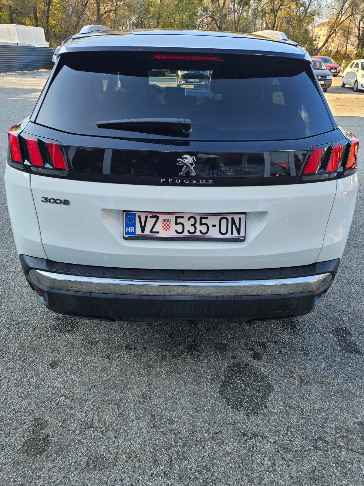 Peugeot 3008 1,2 PureTech Crossway, fotografija 5