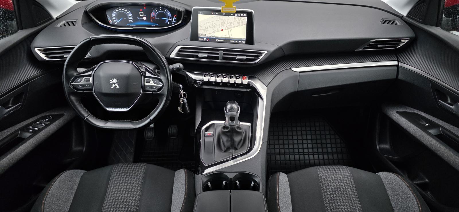Peugeot 3008 1,2, 96KW, 6 BRZINA, LED, VIRTUAL, NAVI, TEMP, REG 10/26, 2017 god., fotografija 16