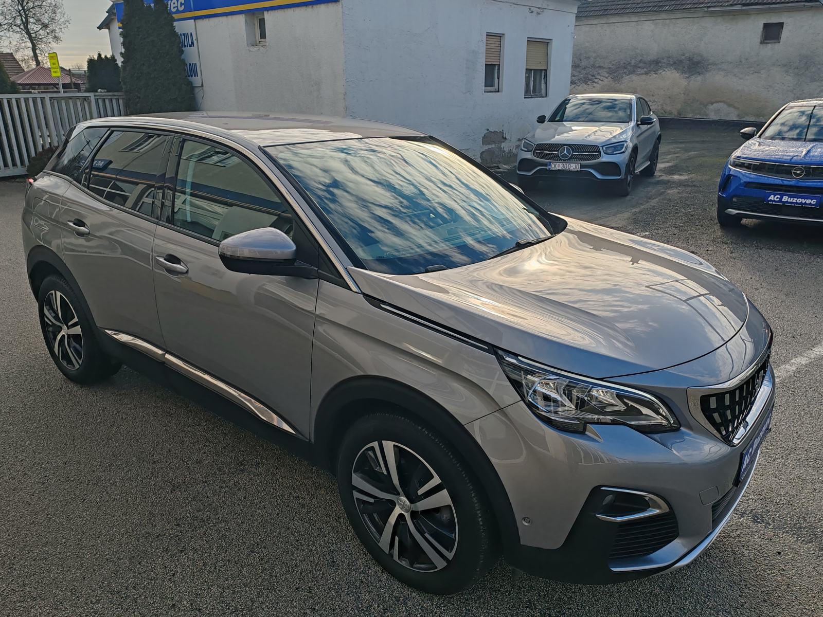 Peugeot 3008 1,2 PureTech, fotografija 2